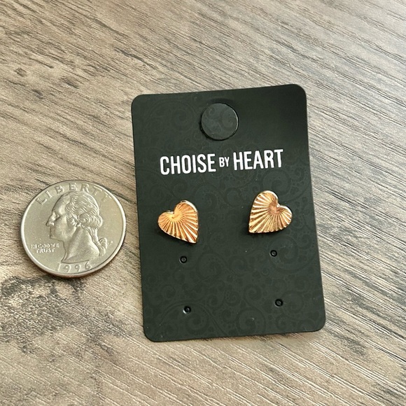 Rose Gold Heart Stud Earrings - Picture 4 of 5